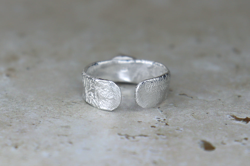 UK Size Q Reticulated Welsh Sea Glass Ring
