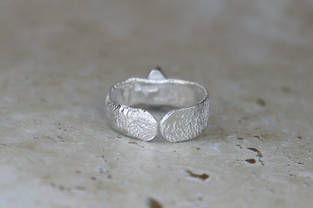 UK Size S Reticulated Welsh Sea Glass Ring