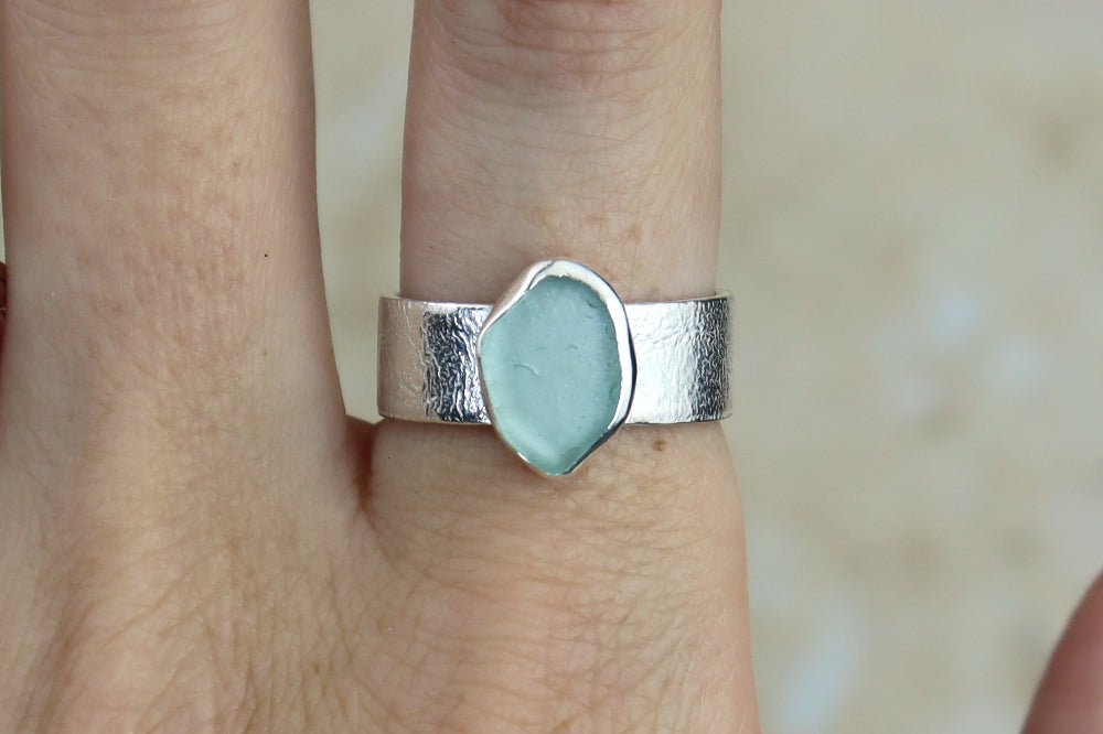 UK Size R Reticulated Welsh Sea Glass Ring