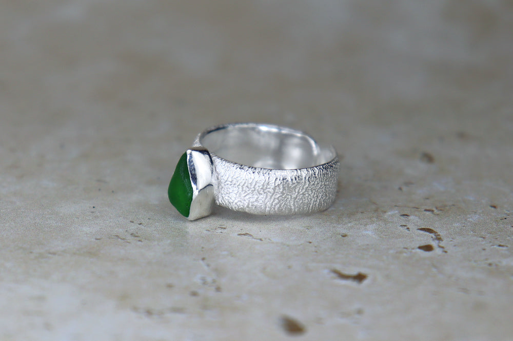 UK Size R Reticulated Welsh Sea Glass Ring