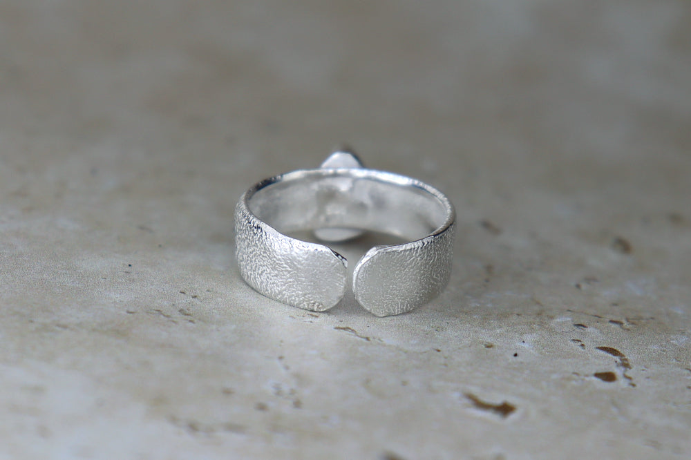 UK Size R Reticulated Welsh Sea Glass Ring