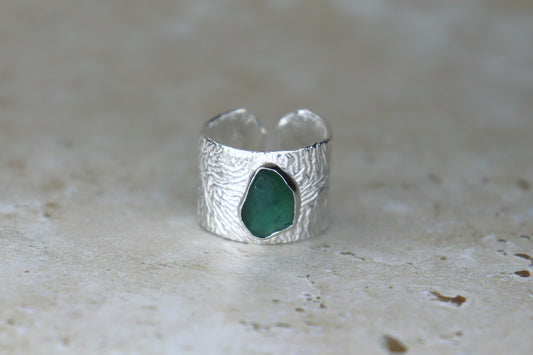 UK Size M Reticulated Welsh Sea Glass Ring