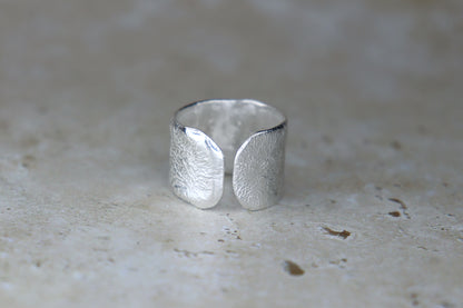 UK Size Q Reticulated Welsh Sea Glass Ring