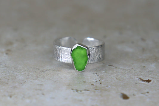 UK Size R Reticulated Welsh Sea Glass Ring