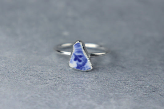 UK Size R Welsh Sea Pottery Ring