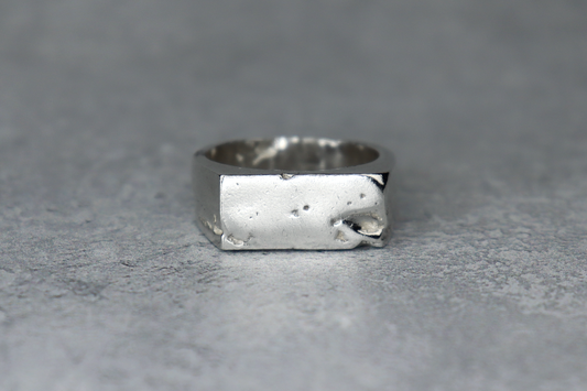 UK Size V Welsh Signet Ring Hallmarked